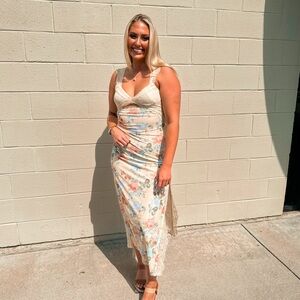 Floral Lace Maxi Dress